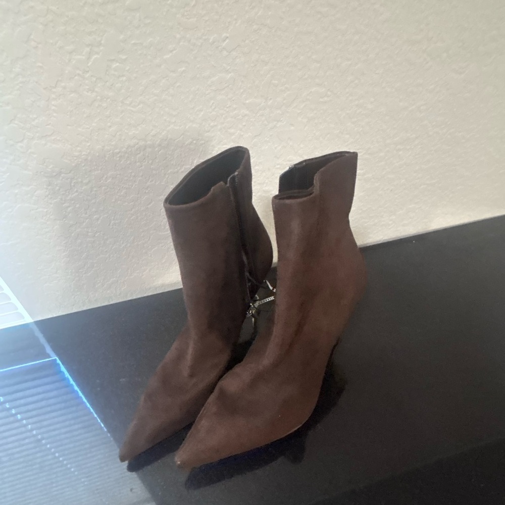 Elegant Brown Ankle Boots